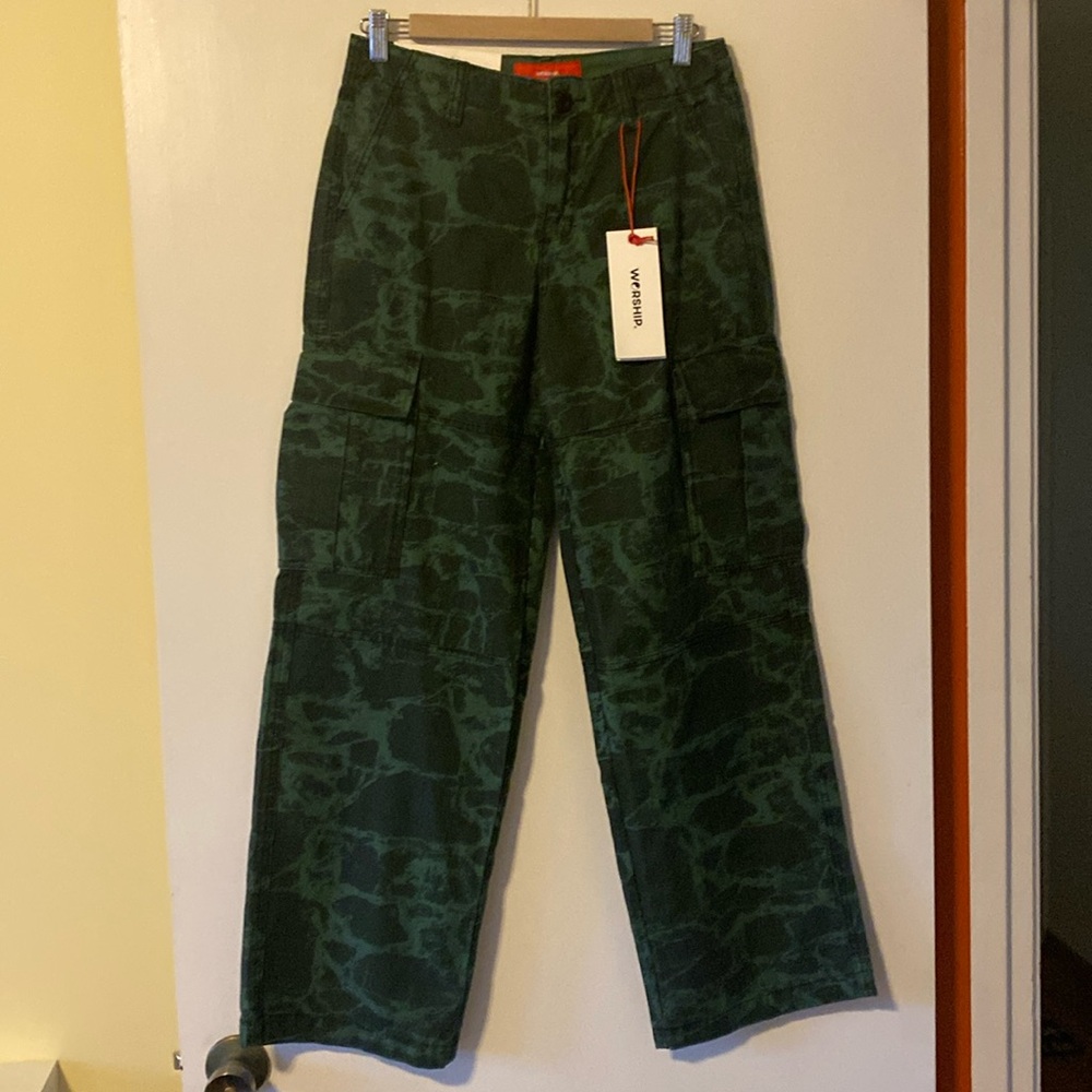 NWT Worship Fancy Green Camo Cargo Pants